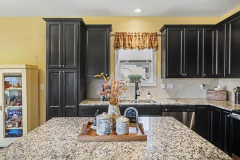 $419,900 | 25 Walnut View Court, Youngsville, NC 27596