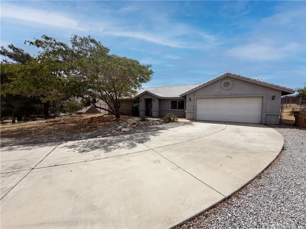$449,000 | 18641 Fairburn Street, Hesperia, CA 92345