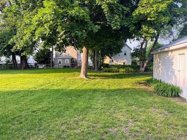 $3,200 | 131 Cottage Street, Unit 131, Norwood, MA 02062