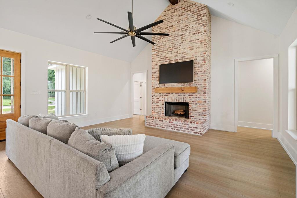 23 Kathleen Drive Covington, LA 70433 - Photo 3 of 34