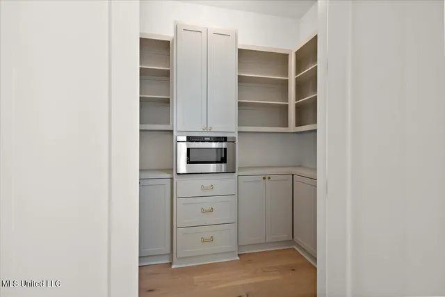 $965,000 | 225 Parke Drive, Ridgeland, MS 39157