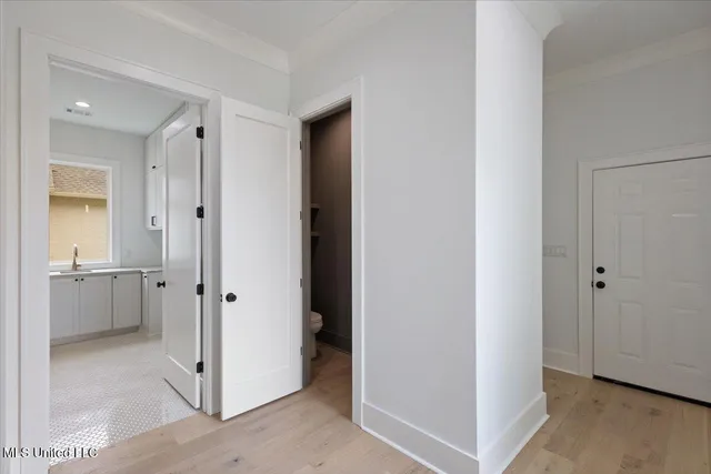 $965,000 | 225 Parke Drive, Ridgeland, MS 39157