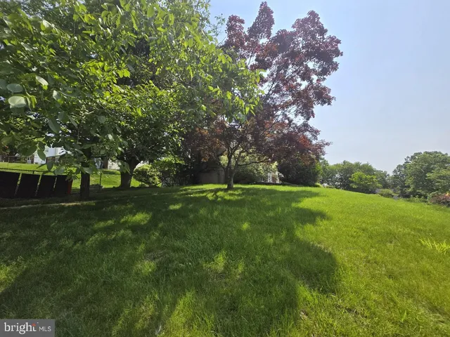 $525,000 | 520 Deerfield Drive, Norristown, PA 19403