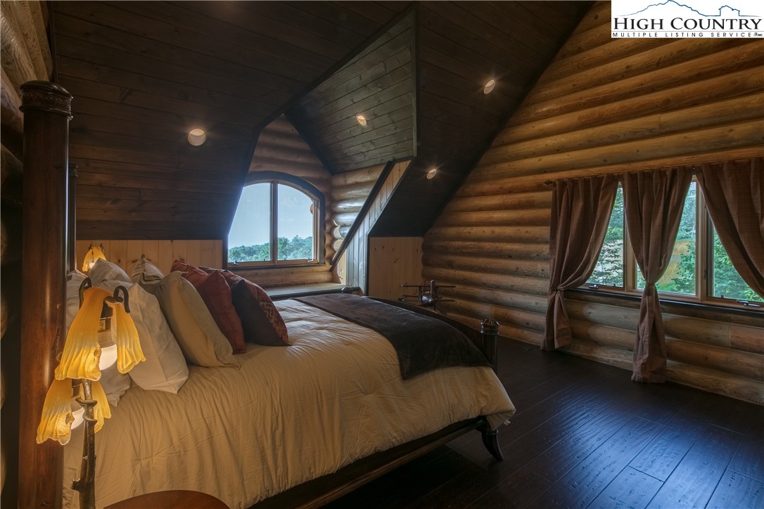 112 Oz Road Beech Mountain, NC 28604 - Photo 33 of 48 Gallery Image 33