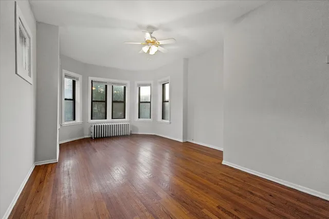 $1,000 | 6700 South Merrill Avenue, Unit 3E, Chicago, IL 60649