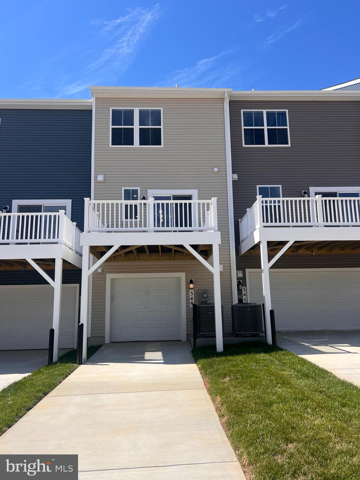 349 Short Br Drive Ranson, WV 25438 - Photo 4 of 28