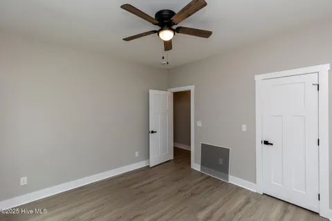 $428,000 | 104 Shropshire Lane, West End, NC 27376