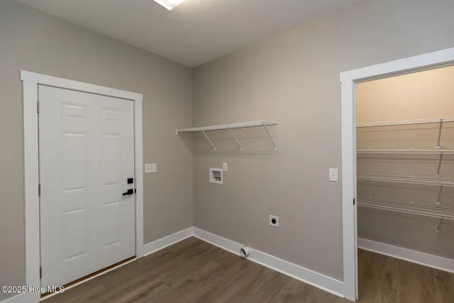 $428,000 | 104 Shropshire Lane, West End, NC 27376