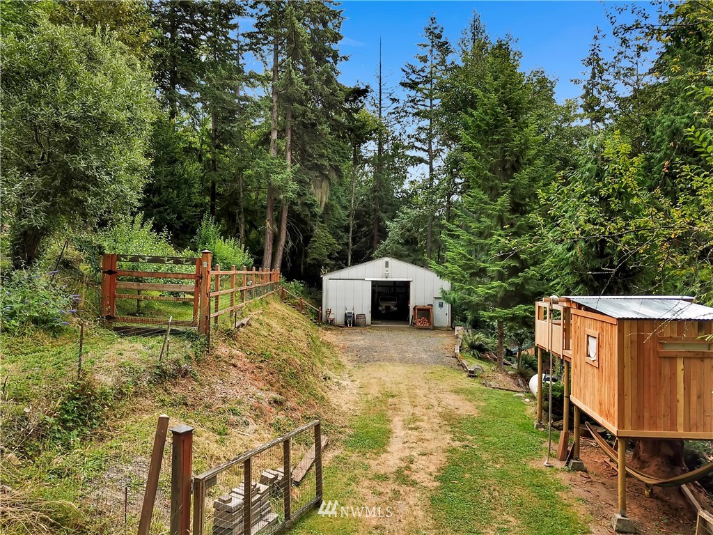 3112 North Shore Road Bellingham, WA 98226 - Photo 34 of 37 Gallery Image 34