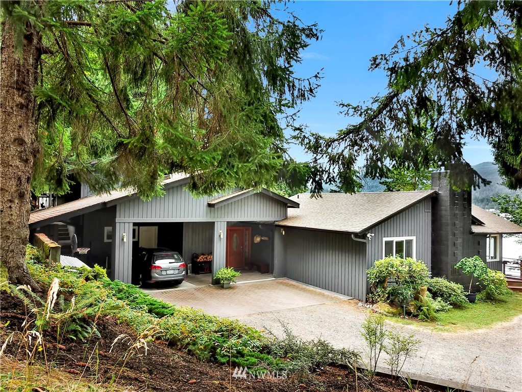 3112 North Shore Road Bellingham, WA 98226 - Photo 7 of 37 Gallery Image 7