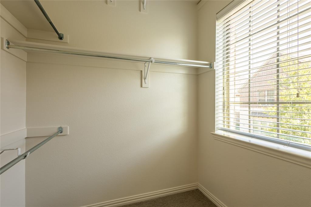 4658 H Rhett Lane Carrollton, TX 75010 - Photo 19 of 40