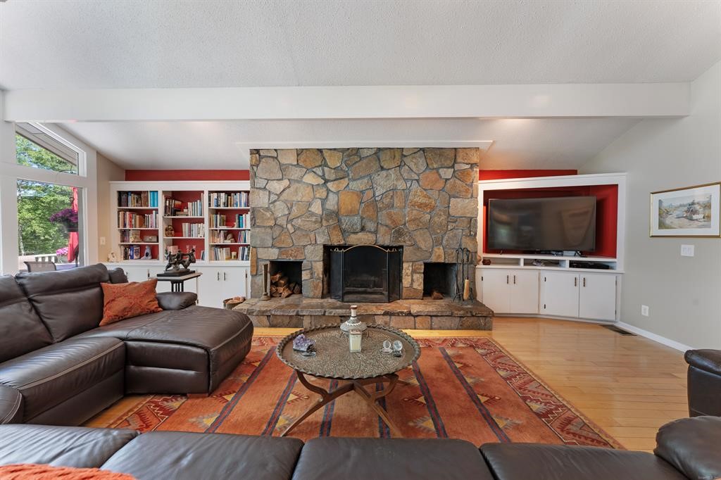 82 Kennerson Reservoir Road Ashford, CT 06278 - Photo 10 of 40