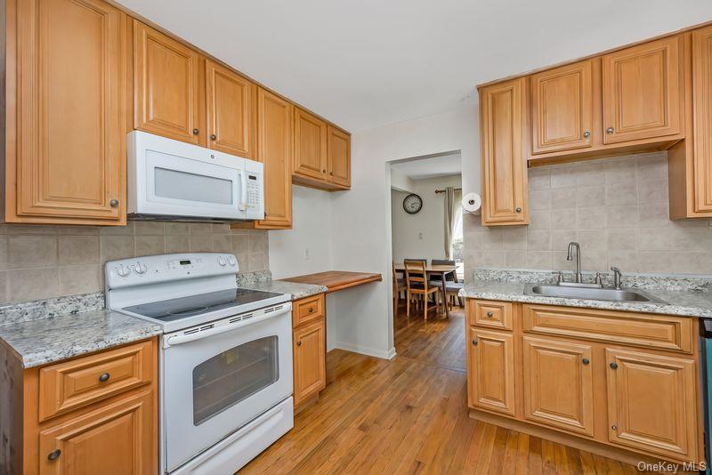 215-08 23rd Road Queens, NY 11360 - Photo 20 of 34