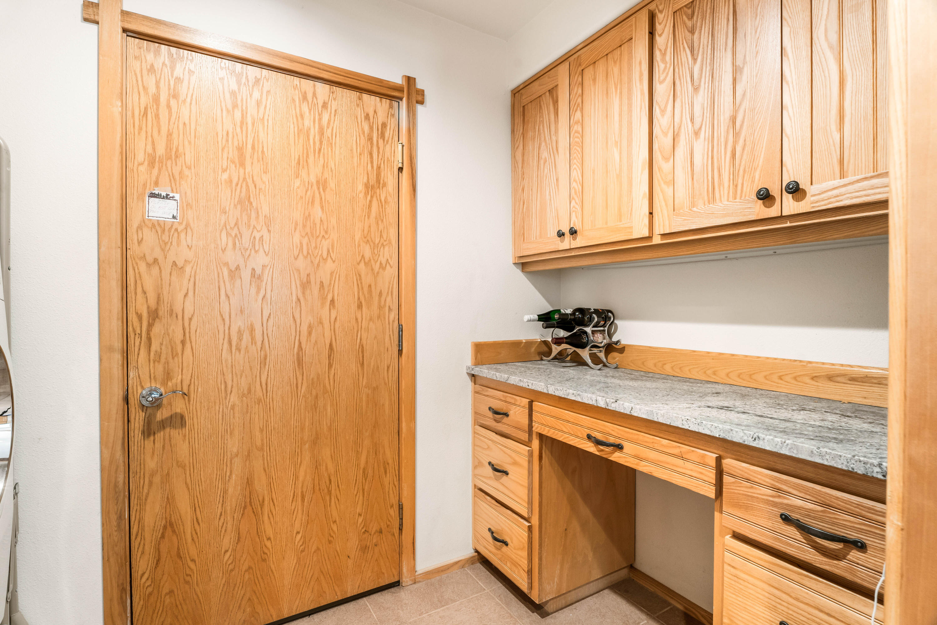 17678 Bittern Lane, Unit 5 Sunriver, OR 97707 - Photo 18 of 41 Laundry Room
