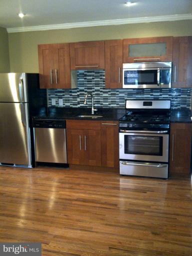 1650 Ralworth Road Baltimore, MD 21218 - Photo 14 of 19 Kitchen