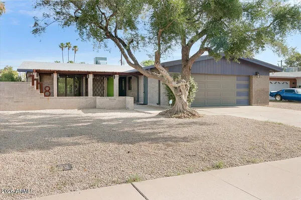 $2,995 | 1118 East Laguna Drive, Tempe, AZ 85282