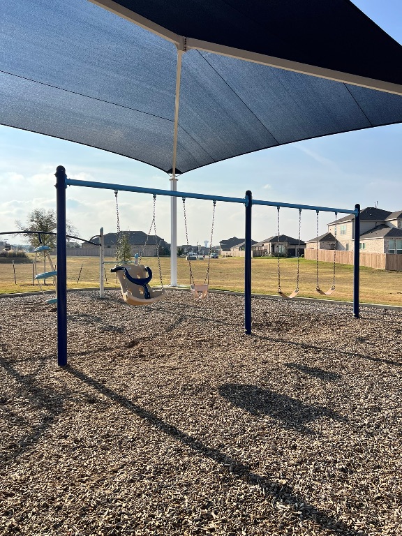 117 Badillo Way Bastrop, TX 78602 - Photo 38 of 40 a view of outdoor space