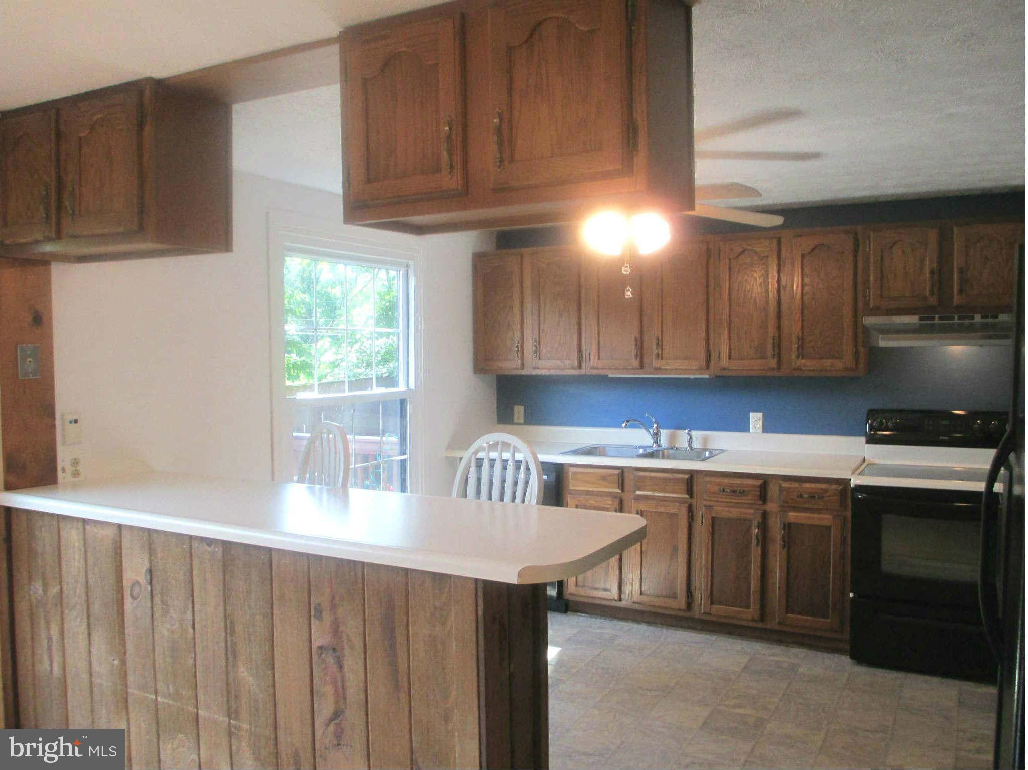 6764 Springing Step Columbia, MD 21044 - Photo 3 of 21 Kitchen