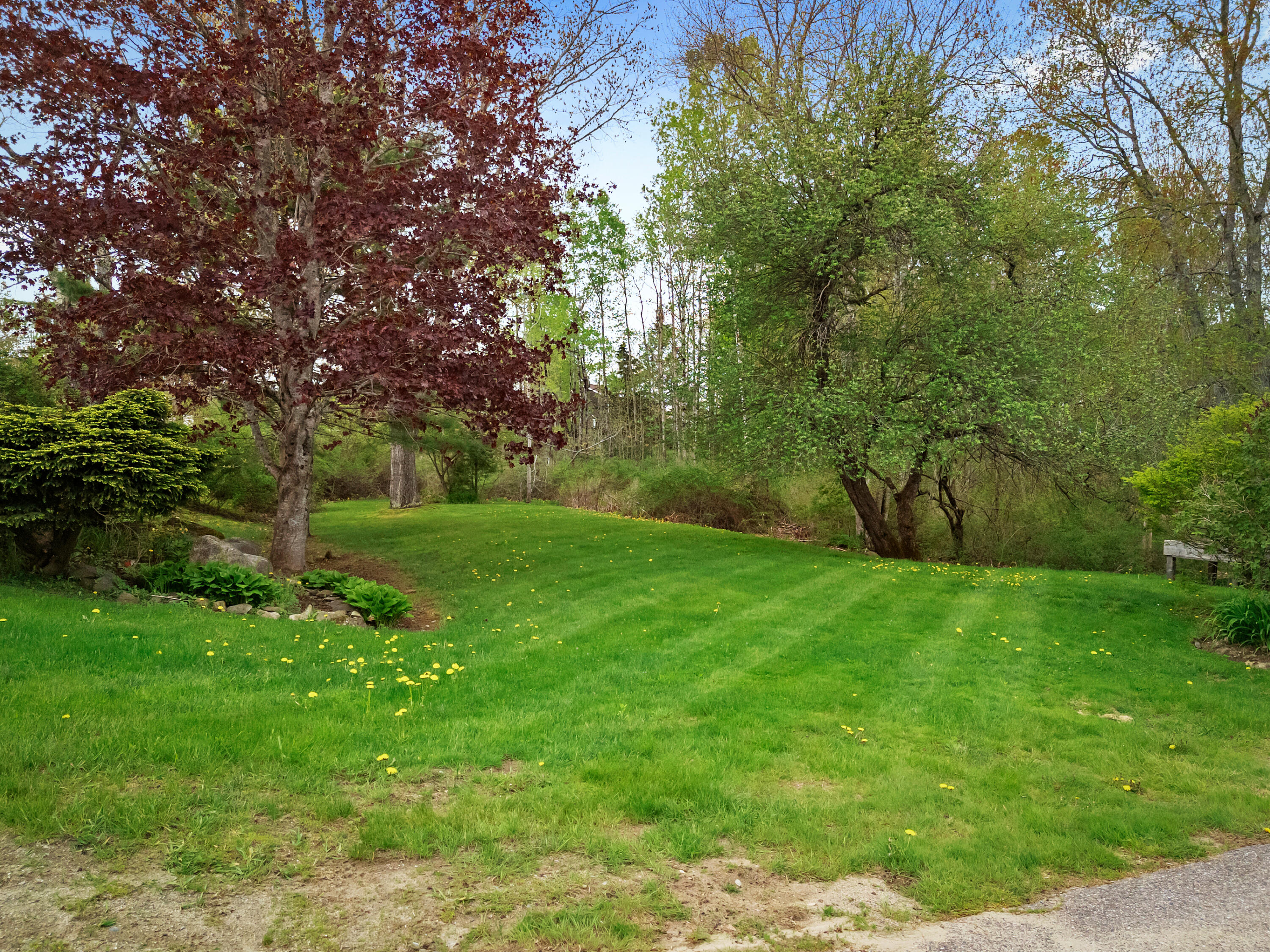 1096 Middle Road Warren, ME 04864 - Photo 9 of 34 DJI_20260518103955_0096_D
