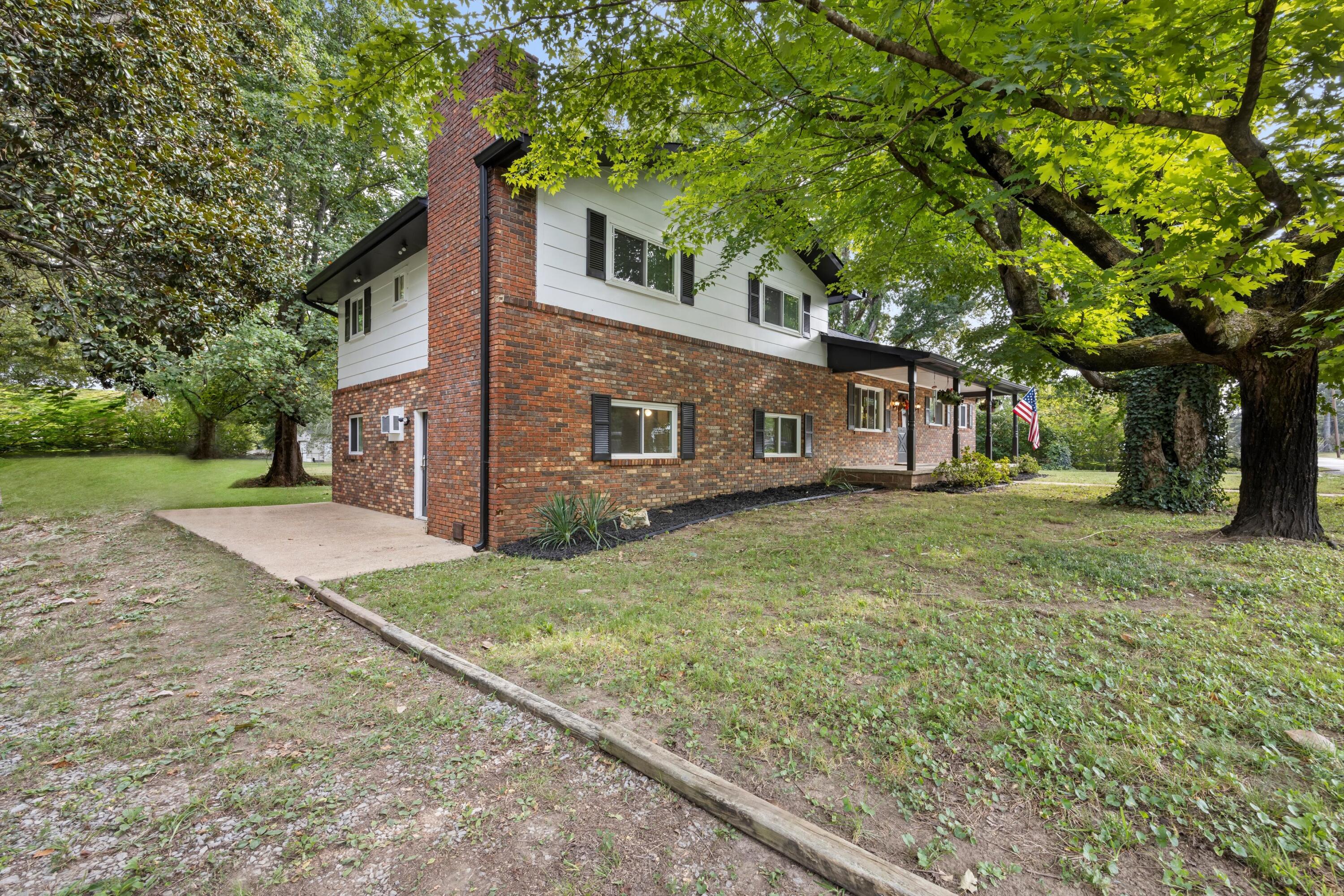 8922 Springfield Road Soddy Daisy, TN 37379 - Photo 16 of 42 08-2M6A5789