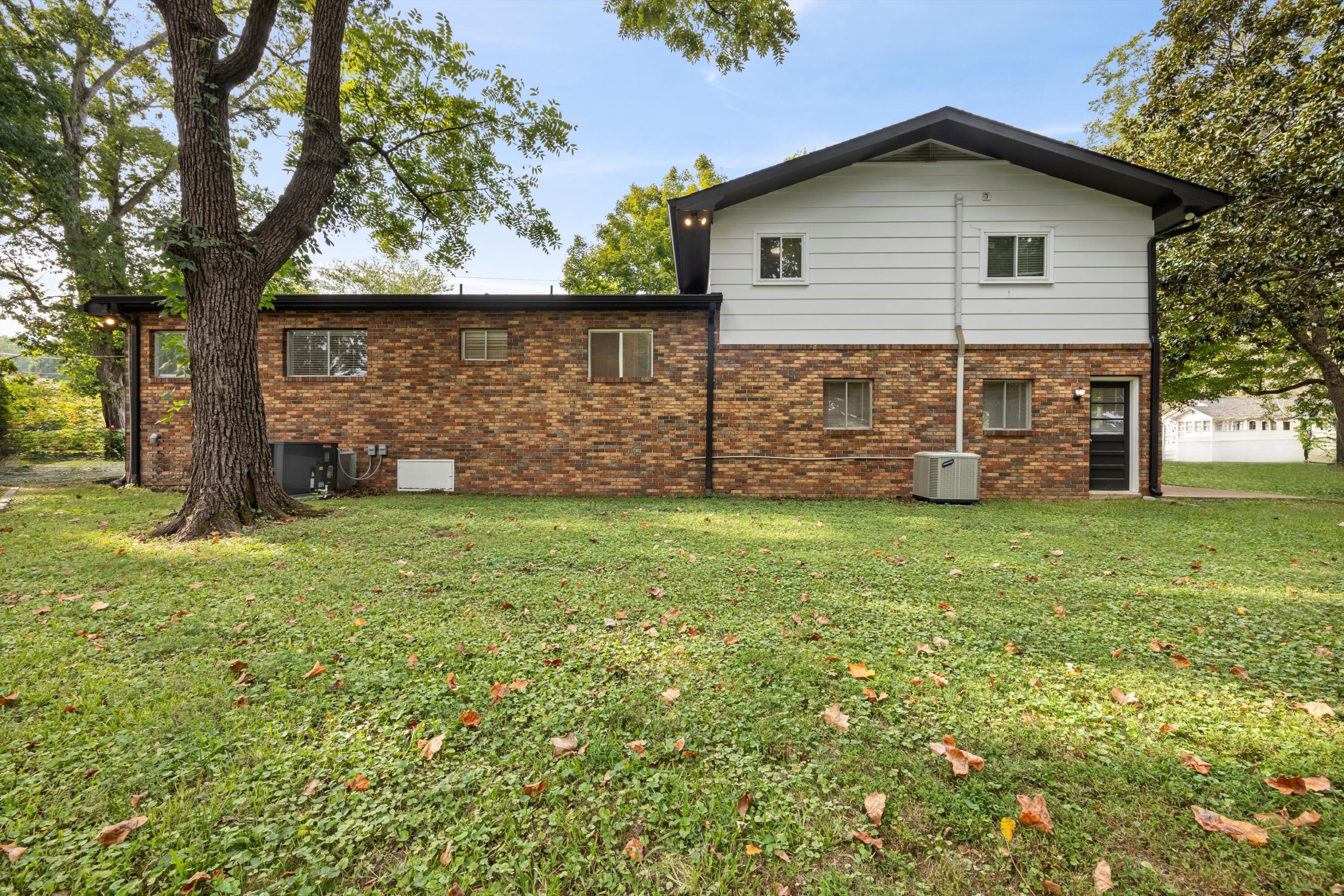 8922 Springfield Road Soddy Daisy, TN 37379 - Photo 18 of 42 10-2M6A5795