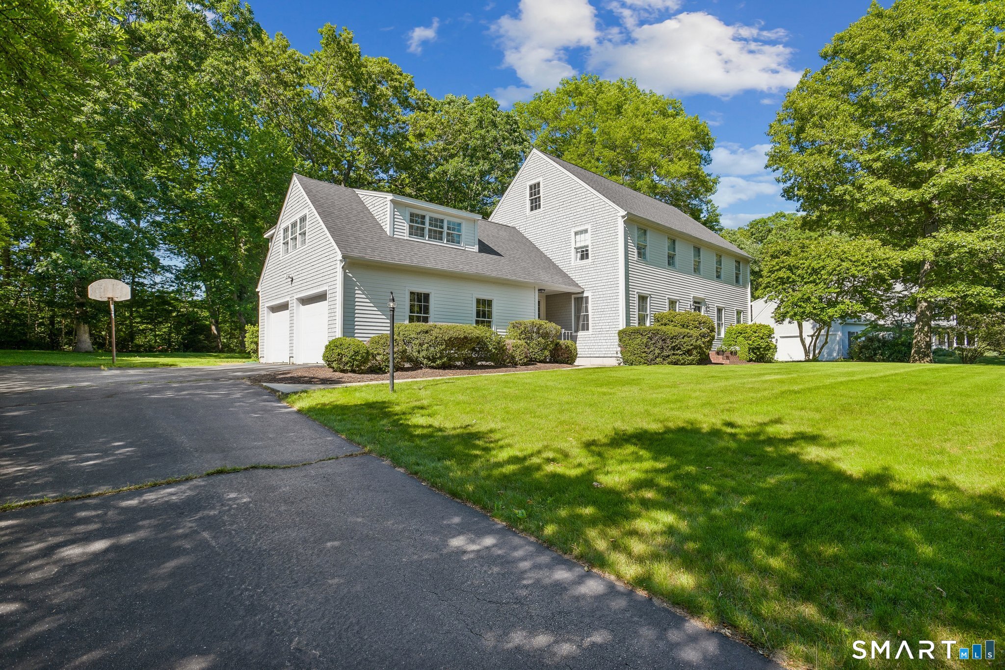 34 Spring Rock Road East Lyme, CT 06333 - Photo 2 of 38