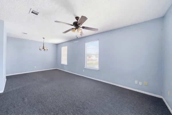 $1,550 | 406 East 34th Street, Houston, TX 77018
