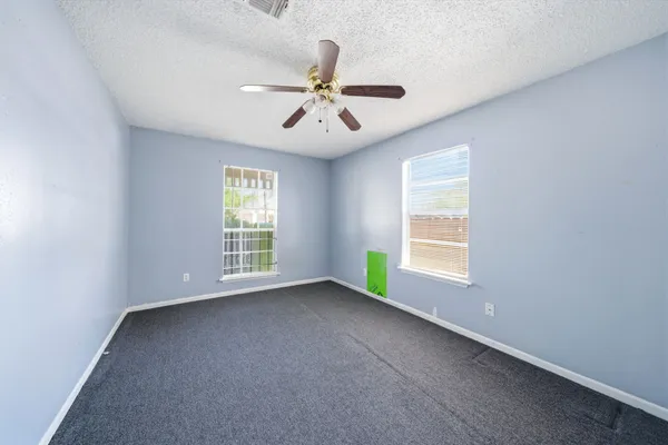 $1,550 | 406 East 34th Street, Houston, TX 77018