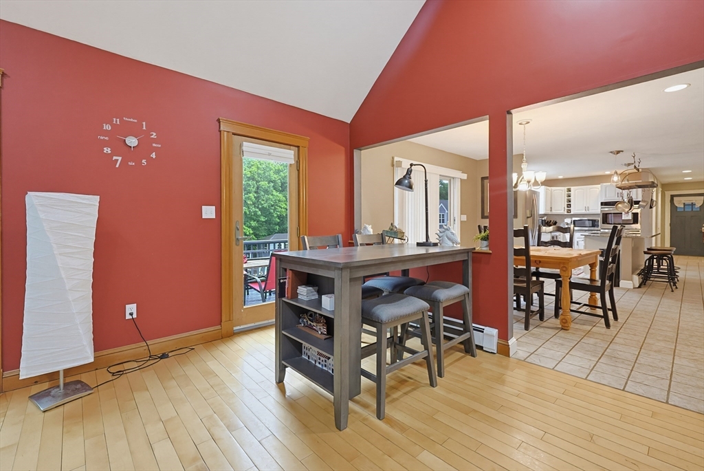 24 Rhodes Street Plainville, MA 02762 - Photo 16 of 42