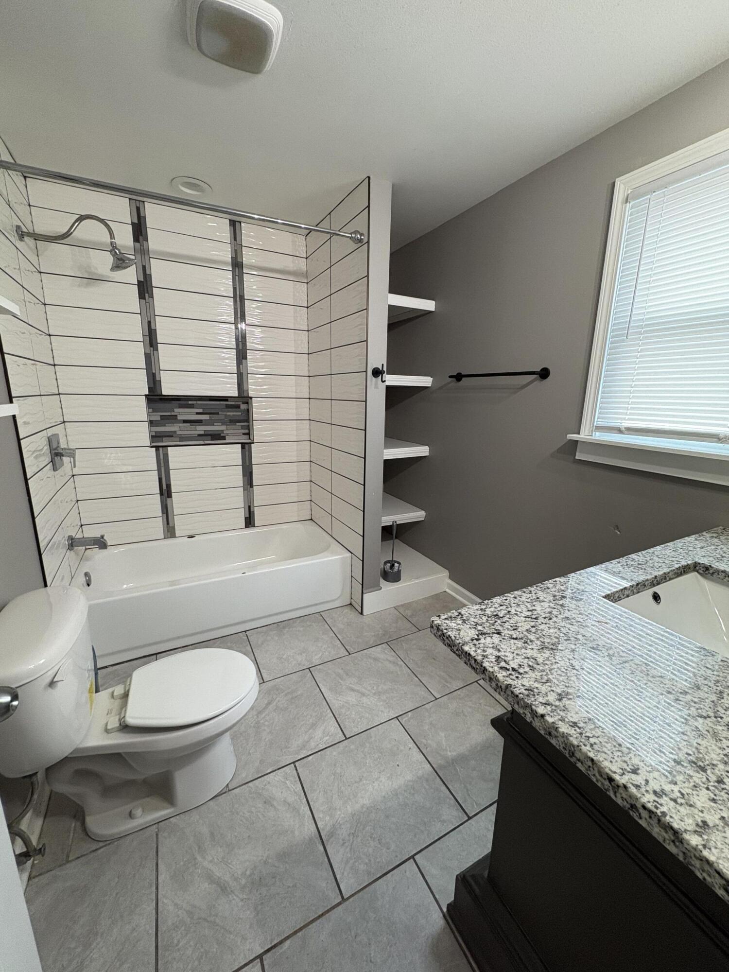 233 Frank Avenue Racine, WI 53404 - Photo 17 of 24 IMG_6639_2