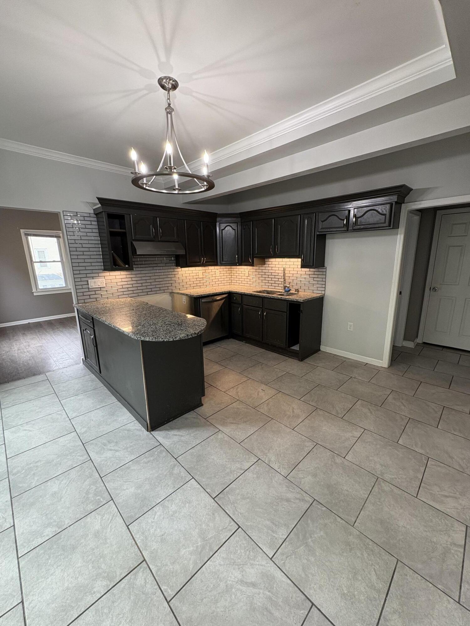 233 Frank Avenue Racine, WI 53404 - Photo 5 of 24 IMG_6631_2