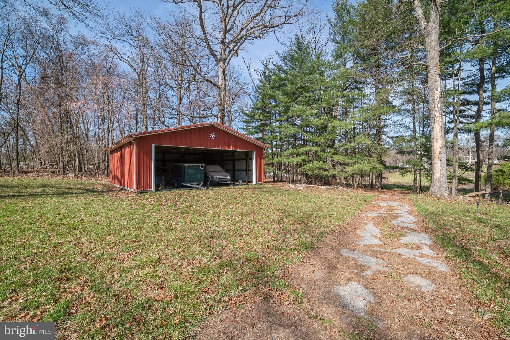 15706 Bond Mill Road Laurel, MD 20707 - Photo 25 of 25 Garage