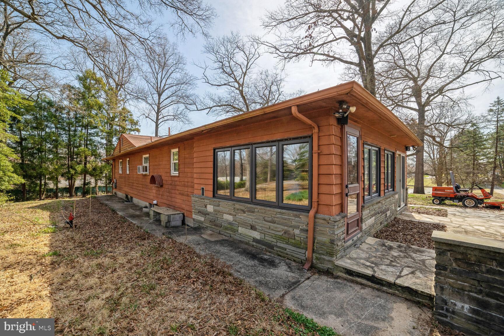 15706 Bond Mill Road Laurel, MD 20707 - Photo 3 of 25 Patio and Terrace, from rear