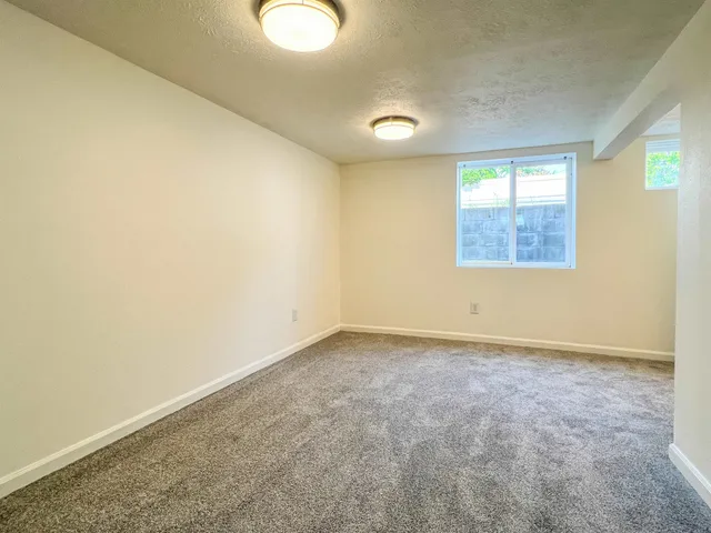 $330,000 | 223 East Graves Road, Spokane, WA 99218