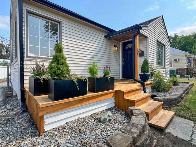 $330,000 | 223 East Graves Road, Spokane, WA 99218