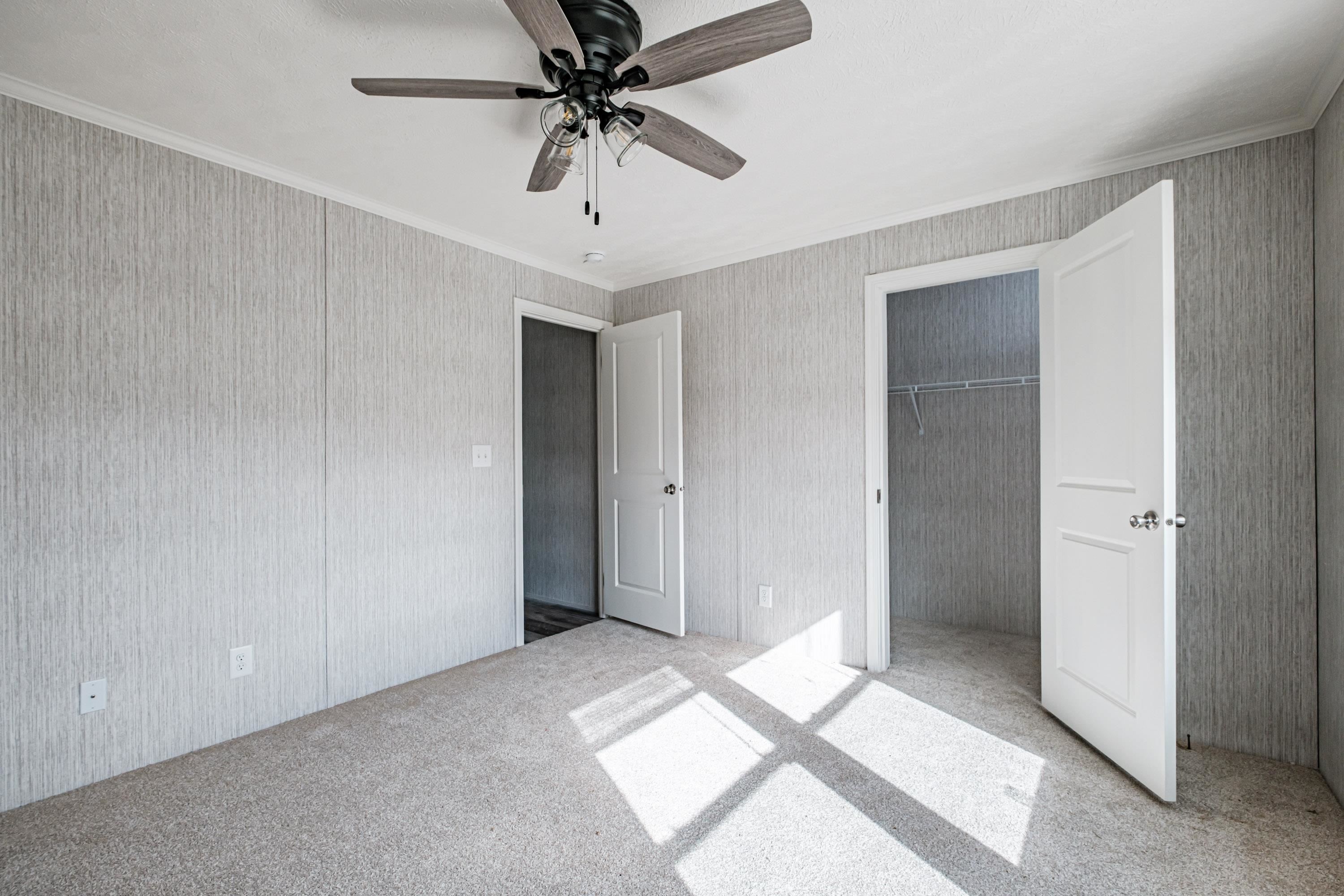 73 Diamondback Drive Rochester, NH 03868 - Photo 12 of 42