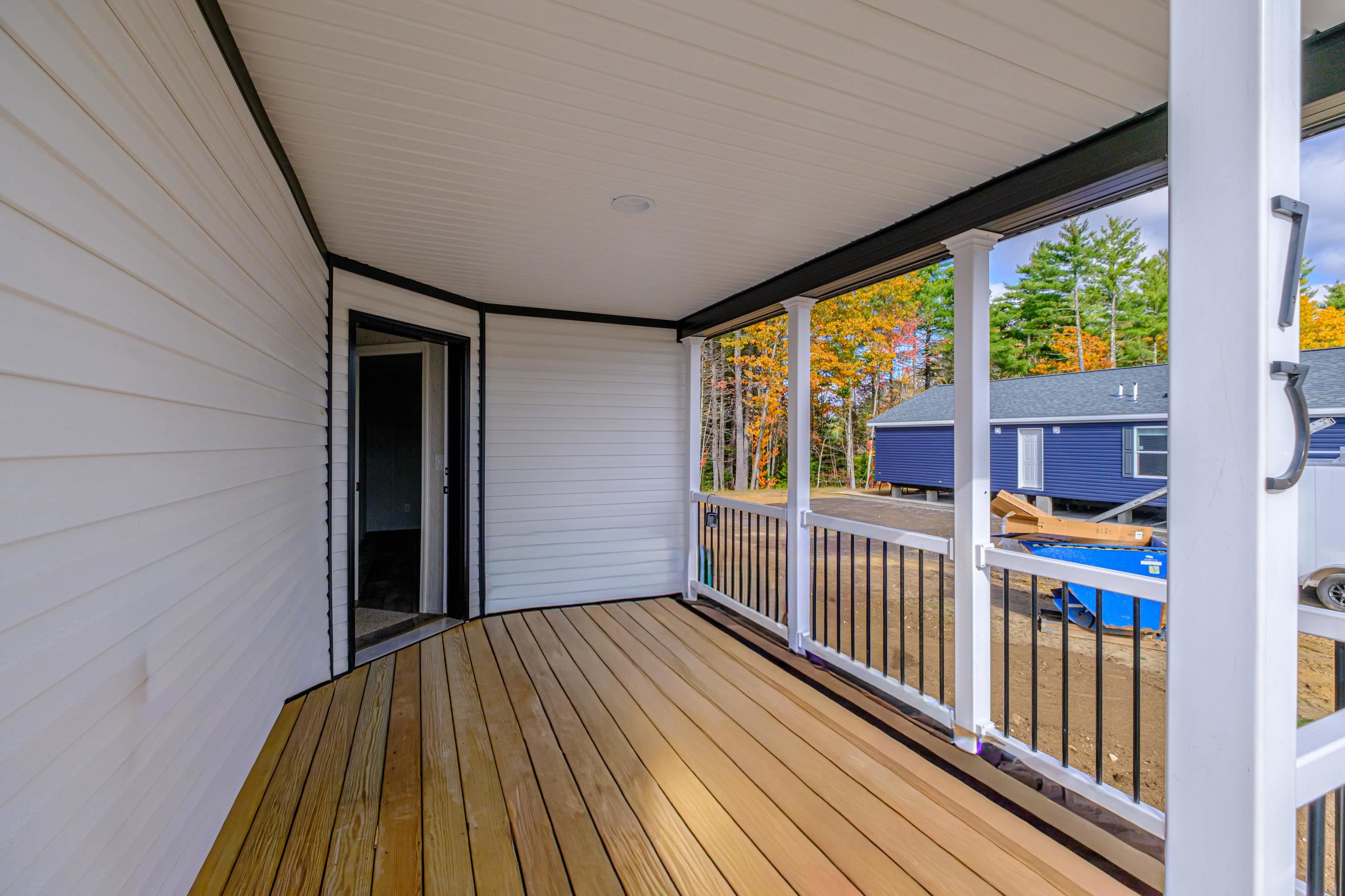 73 Diamondback Drive Rochester, NH 03868 - Photo 3 of 42