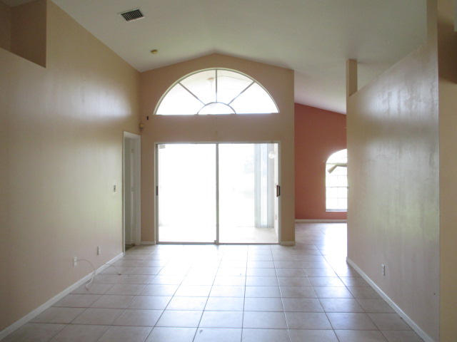 1737 Barnstable Road Wellington, FL 33414 - Photo 9 of 25 IMG_5362
