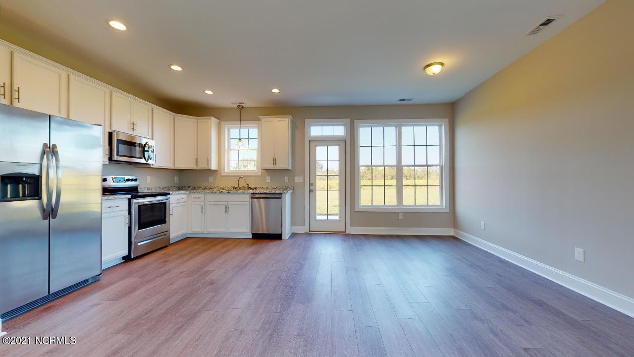 310 Starky Road Richlands, NC 28574 - Photo 5 of 30 310-Starky-Dr-10142021_141632