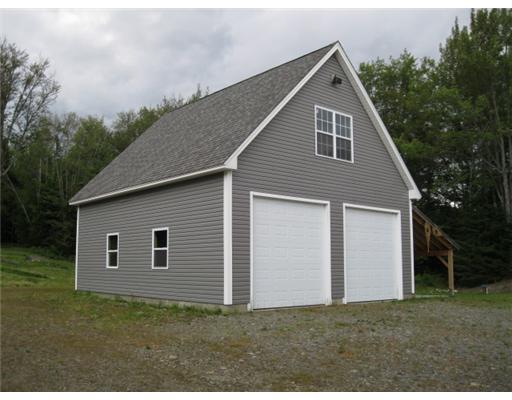 107 Edelheid Road Rangeley, ME 04970 - Photo 3 of 25 Parking Lot/Garage.