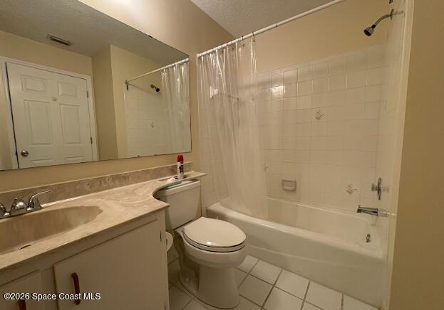 1927 Quail Ridge Court, Unit 1404 Cocoa, FL 32926 - Photo 16 of 23 a bathroom with a sink a toilet and shower