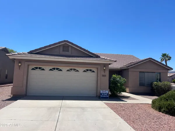 $1,950 | 16112 North 138th Drive, Surprise, AZ 85374