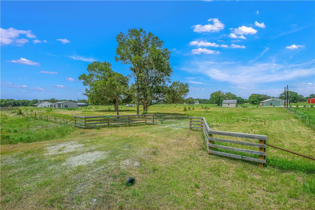 12889 Della Love Road Bryan, TX 77808 - Photo 2 of 8