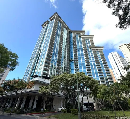 $4,900 | 1837 Kalakaua Avenue, Unit 1102, Honolulu, HI 96815