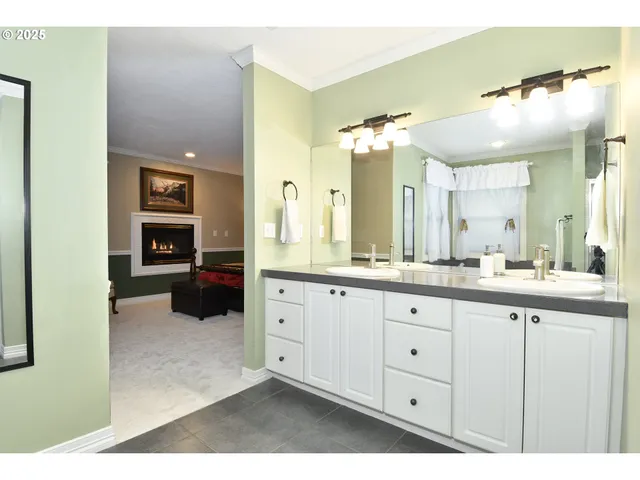 $680,000 | 22285 Northeast Park Lane, Fairview, OR 97024