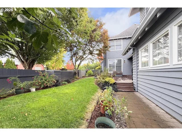 $680,000 | 22285 Northeast Park Lane, Fairview, OR 97024