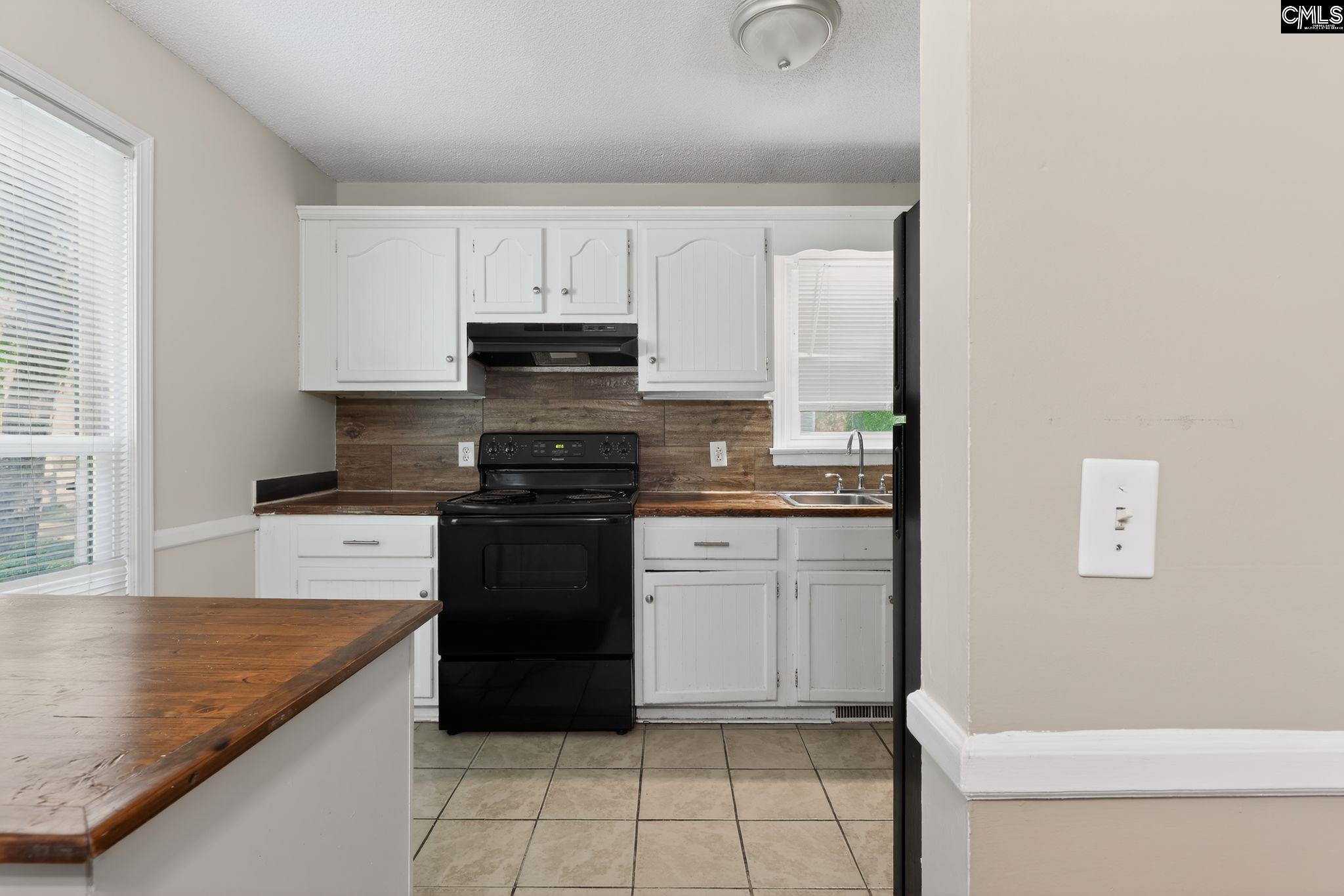 452 Harleston Road Irmo, SC 29063 - Photo 4 of 38