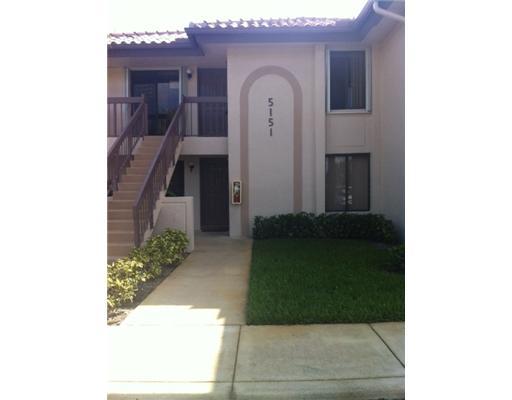 5151 West Club Circle, Unit 2030 Boca Raton, FL 33487 - Photo 1 of 8 Primary Photo