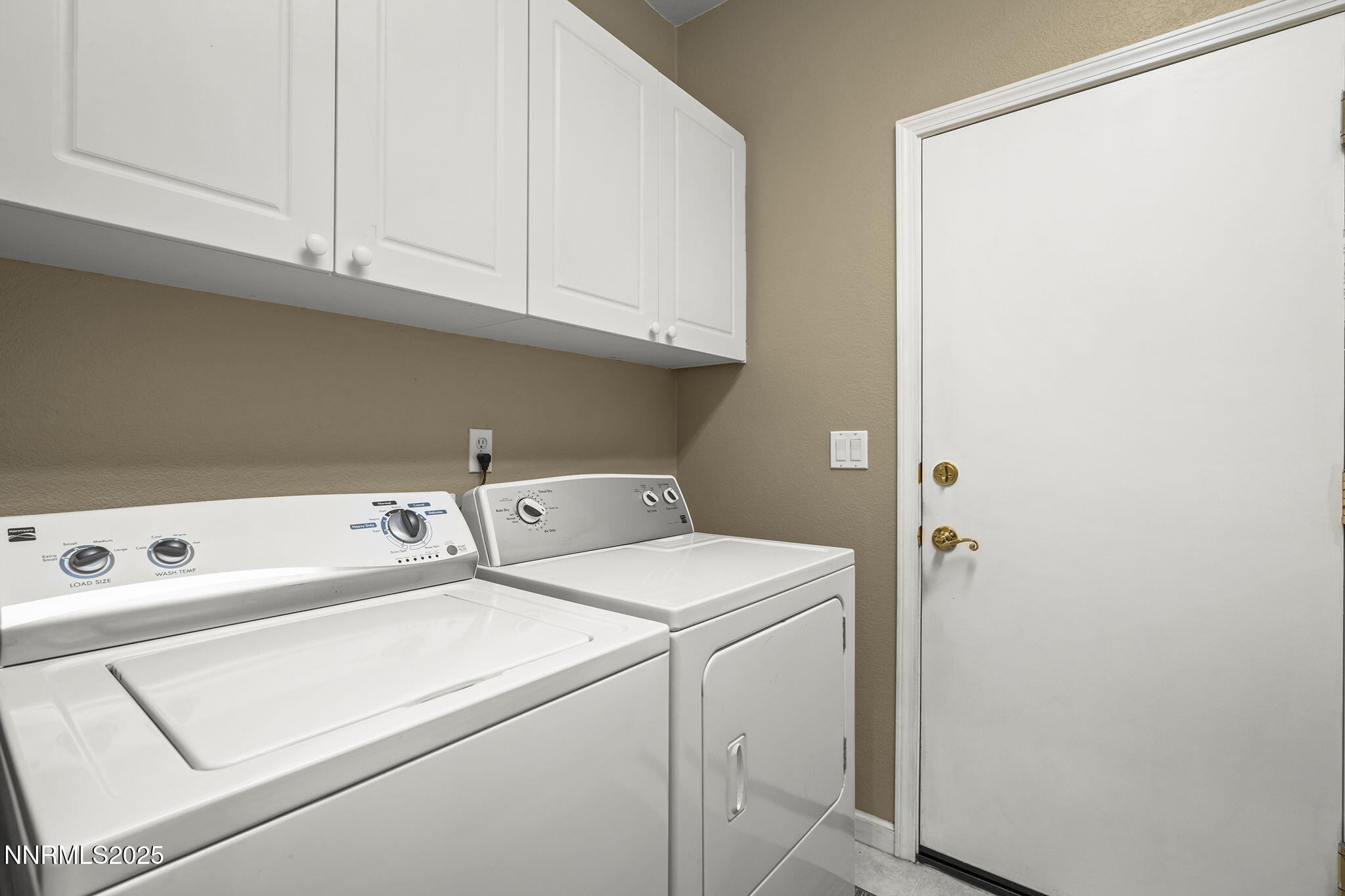 10235 Robilee Drive Reno, NV 89521 - Photo 18 of 30 20-web-or-mls-_DSC2216