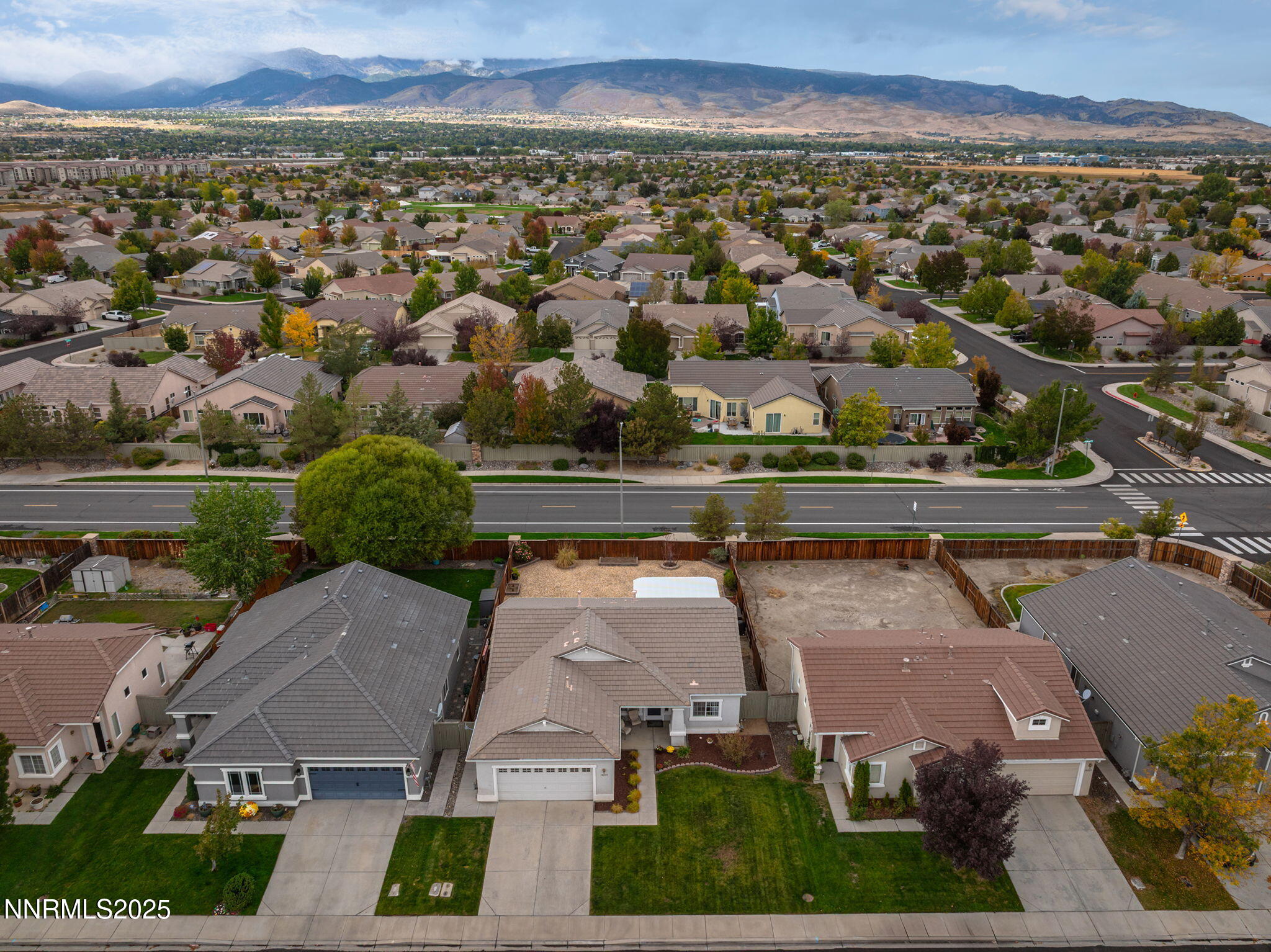 10235 Robilee Drive Reno, NV 89521 - Photo 22 of 30 6-web-or-mls-DJI_0518